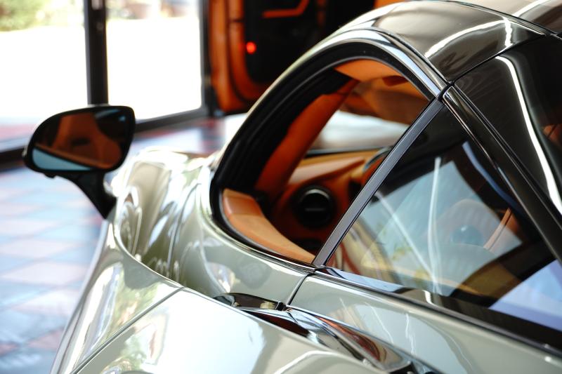 Car Thumb