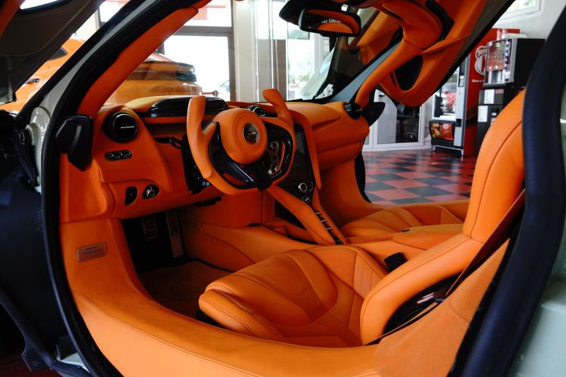 Car Thumb