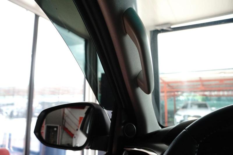 Car Thumb