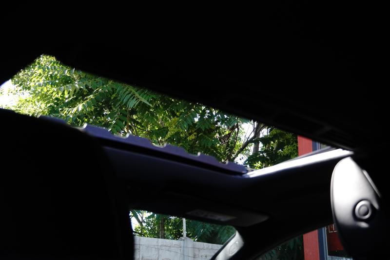 Car Thumb