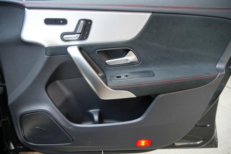 Car Thumb