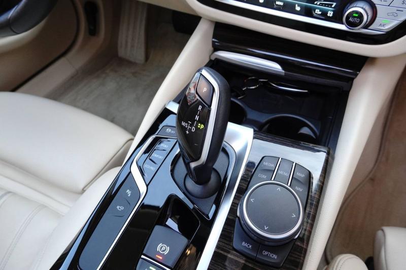 Car Thumb